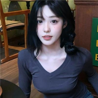 蛮舟艳影